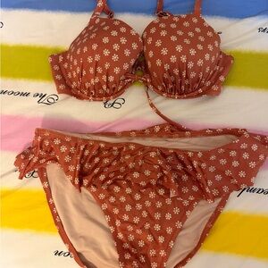Victoria Secret 2 Piece Swimsuit 38 C Bra XL Bottom